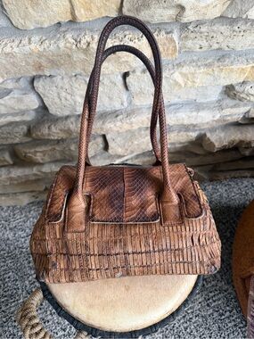 Tosca Blu Women's Brown Woven Python Leather Tote Purse Handbag